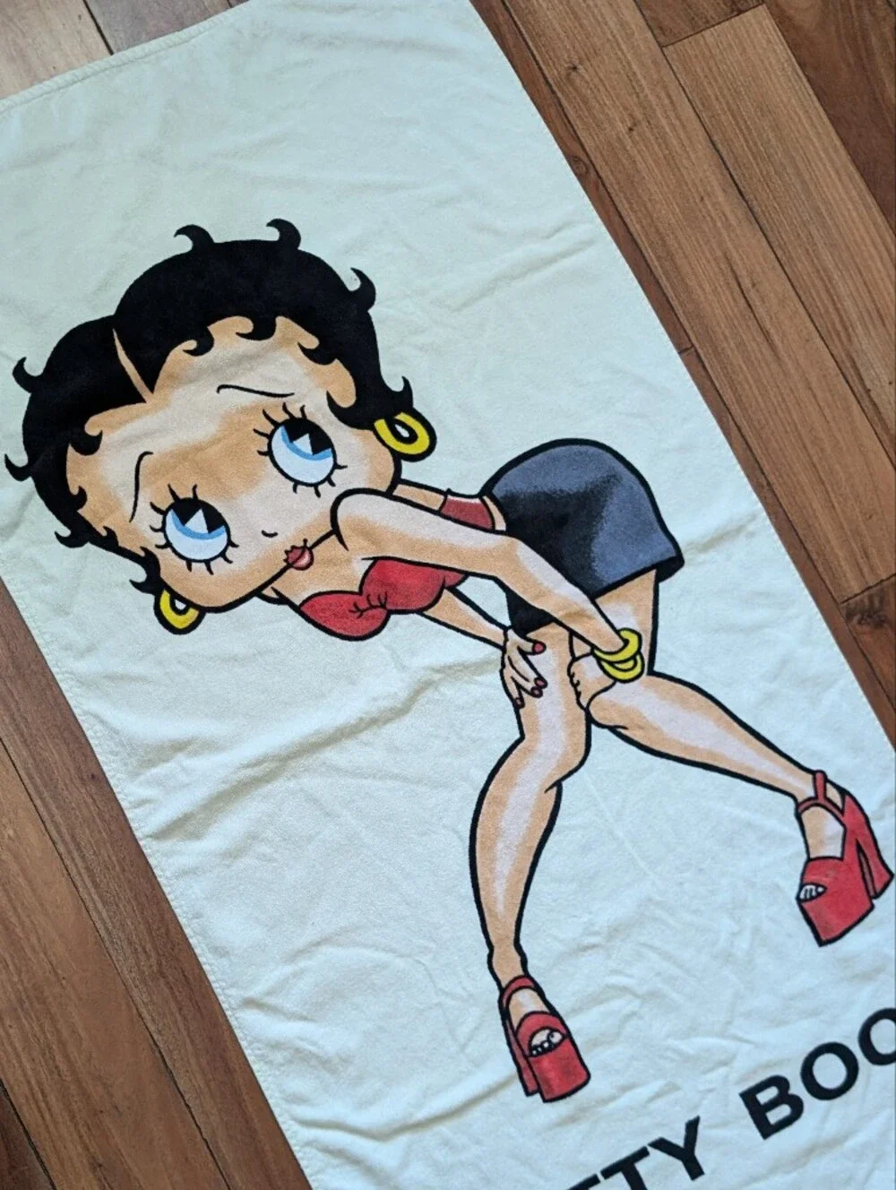 Betty Boop Vintage Beach Towel (OS)